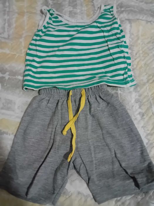 Дрехи.      за деца