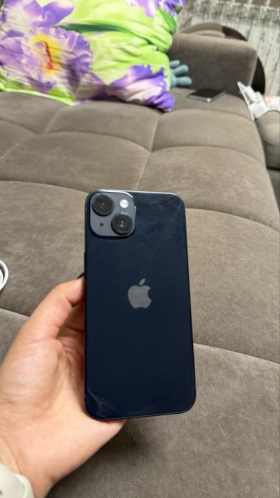 Продам iPhone 14 256 GB (темно-синий) Midnight