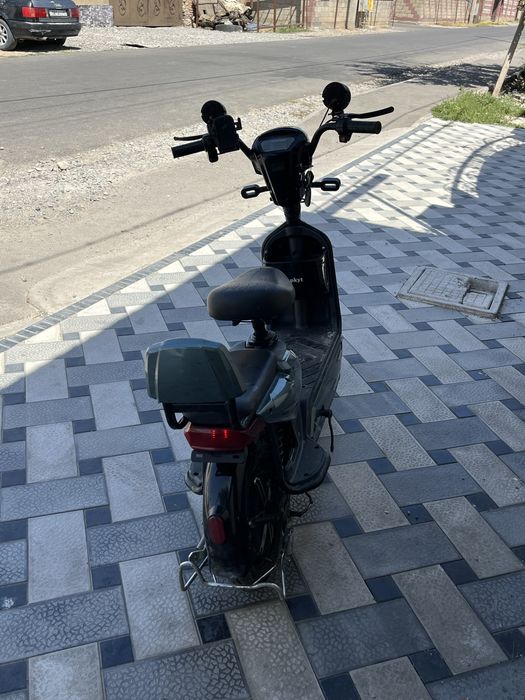 Скутер 350ват чётко
