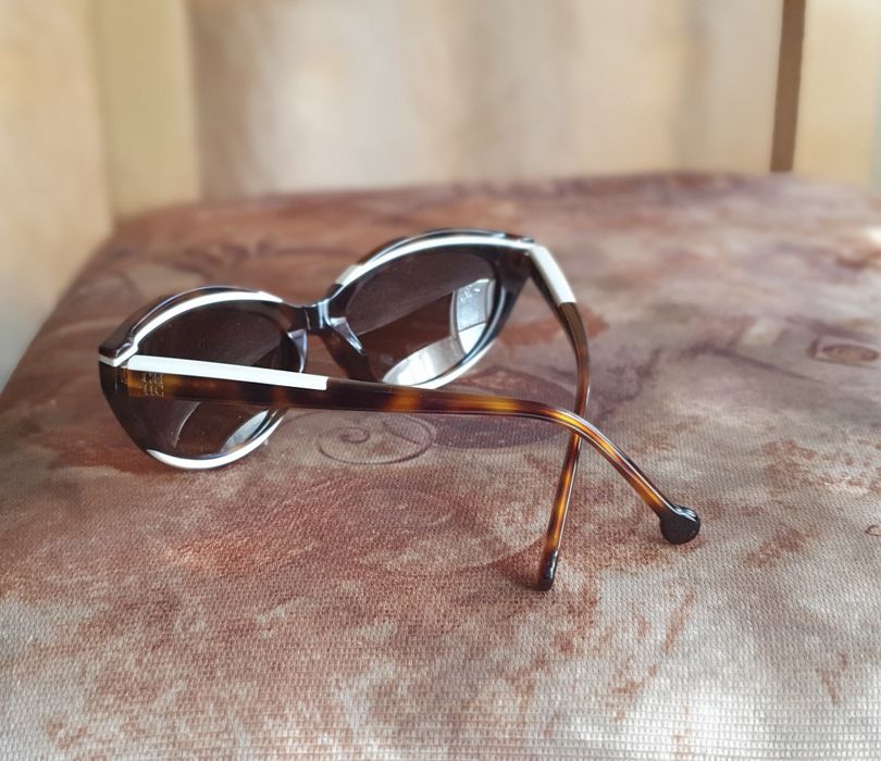 Слънчеви очила carolina herrera she 833