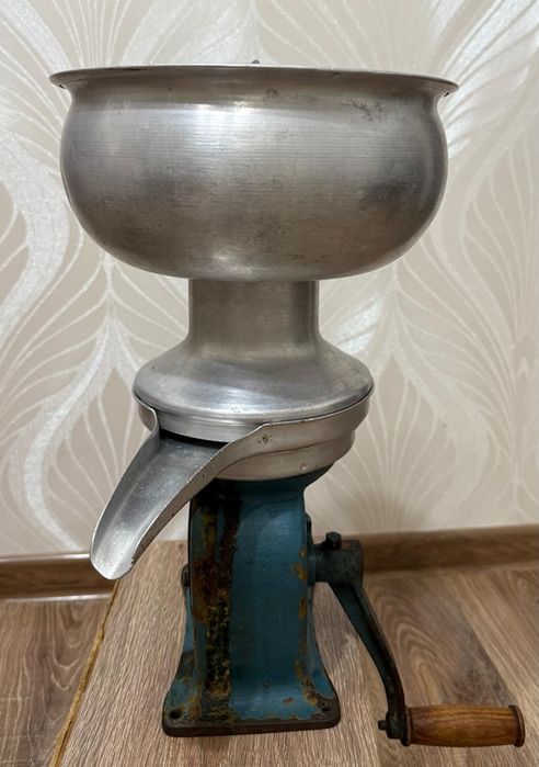 Ручной сеператор