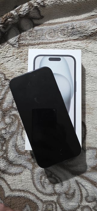 Продам айфон 15 простой