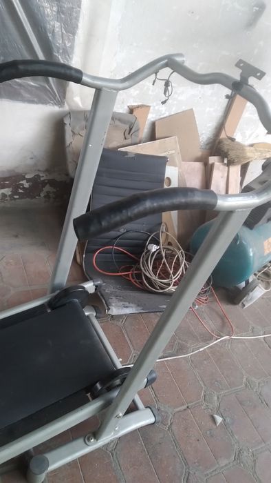 Продаётся беговая дорожка