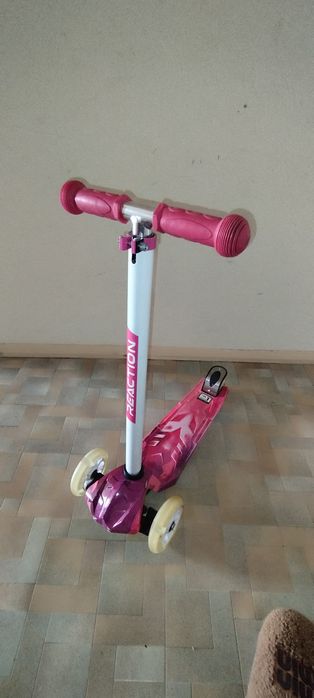 Продам самокат детский