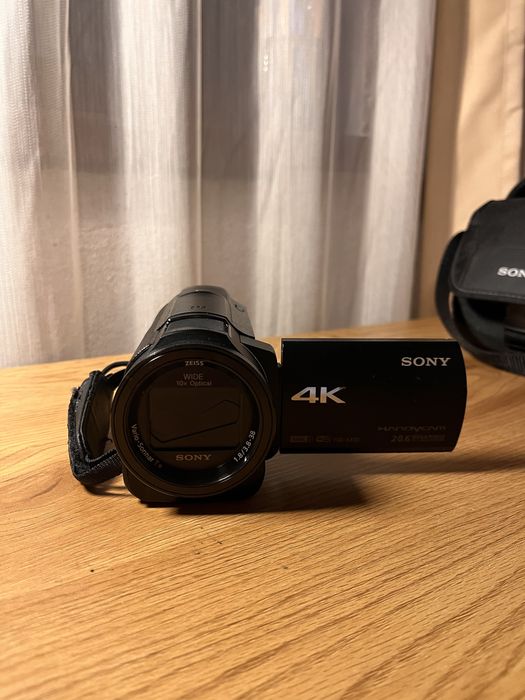 Sony Handycam FDR-AX33 – 4K видеокамера (пълен комплект)
