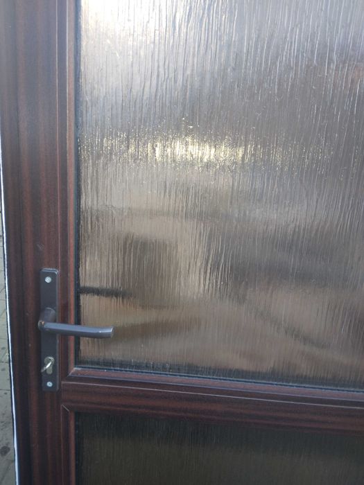 Usi termopan dimensiuni standard