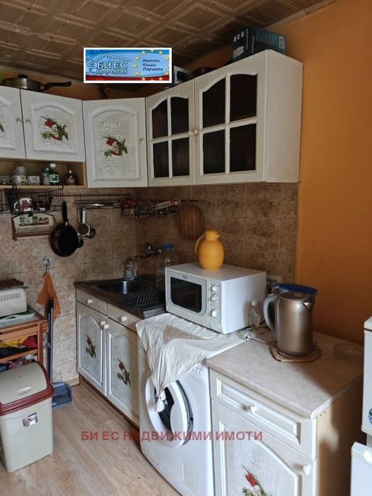 Продажба Къща гр. Перник - Църква 130m²