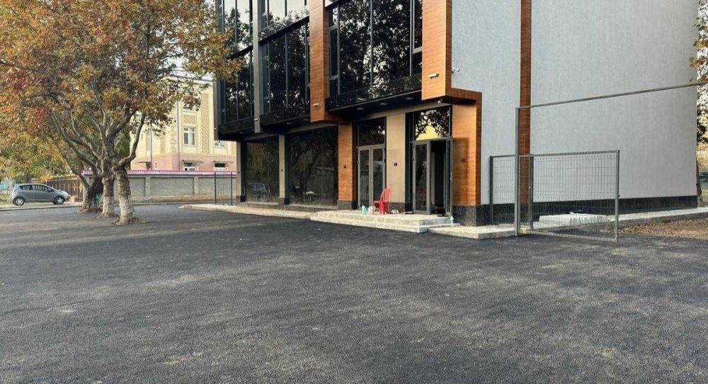 Сурочна продажа 3 етажли зданя чирчик шахар аранча