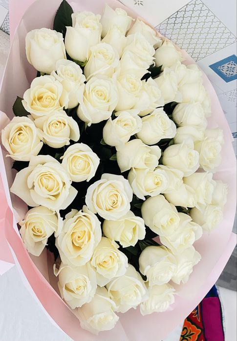 Свежий букет роз цветы