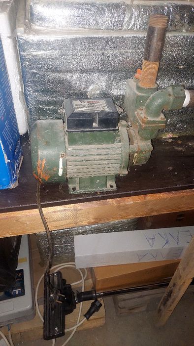 Продается насос Кедр