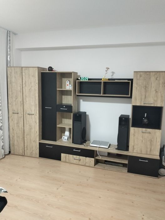 Living  ,stare 10/10