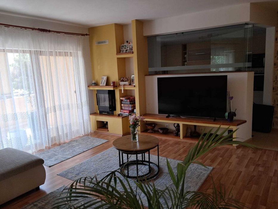Inchiriez Apartament 3 Camere in Dumbravita str. Ardealul