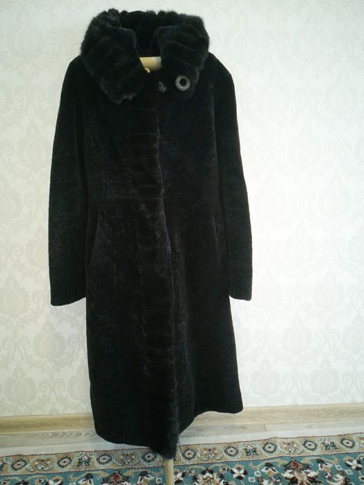Шуба мутоновая зимняя теплая