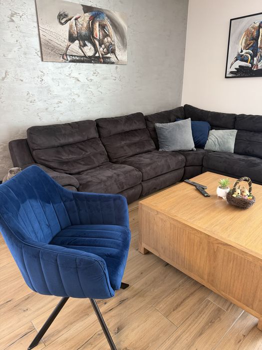 Диван + 6 трапезни стола