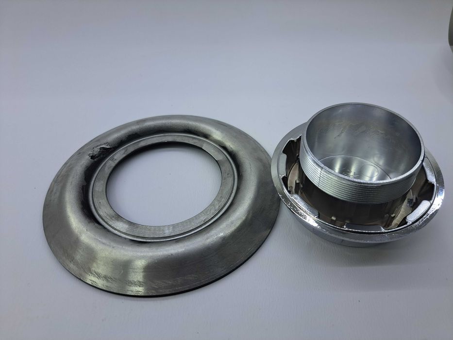 Заглушки на диски Мерседес