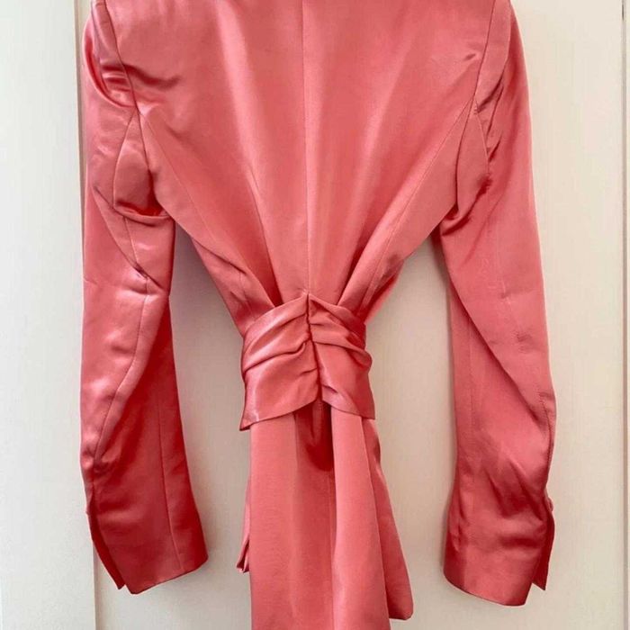 Zara sacou roz cordon pe talie