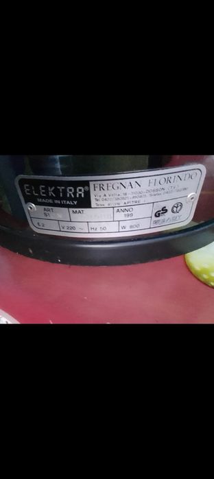 Vând aparat de cafea profesional