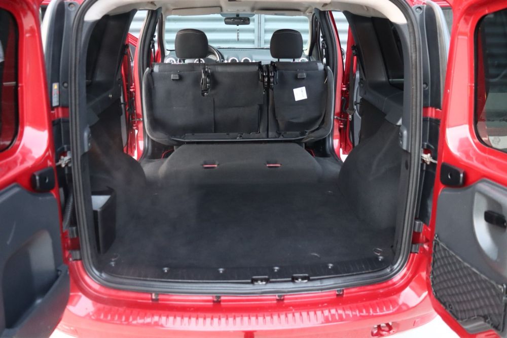 Vand Dacia MCV model  Brazilia