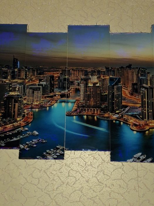 Настеная картина из стекла