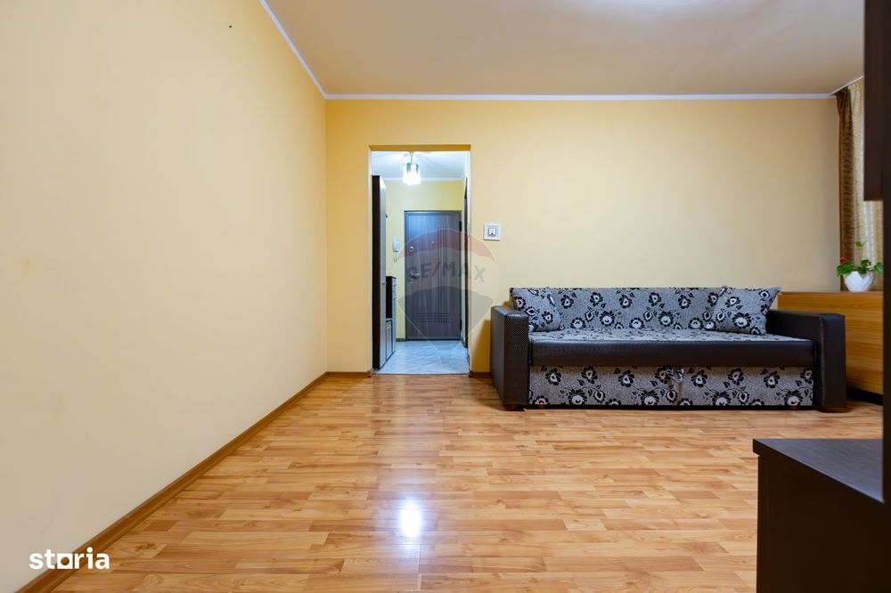 Apartament cu 2 camere semidecomandat, zona Ura, str. Electricienilor