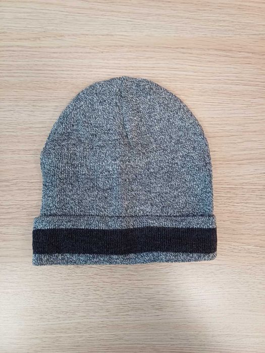 Шапки за момче Л размер