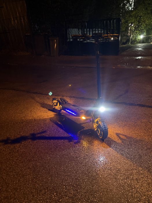 Продавам kukirin g2 master 2026