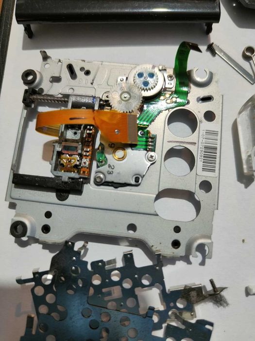 Sony Play s 3 pentru piese