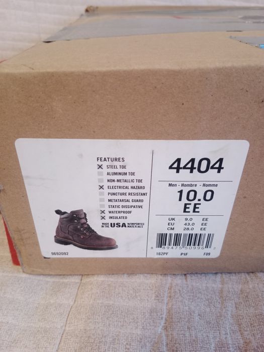 Продам  ботинка   Red  Wings   ТШО