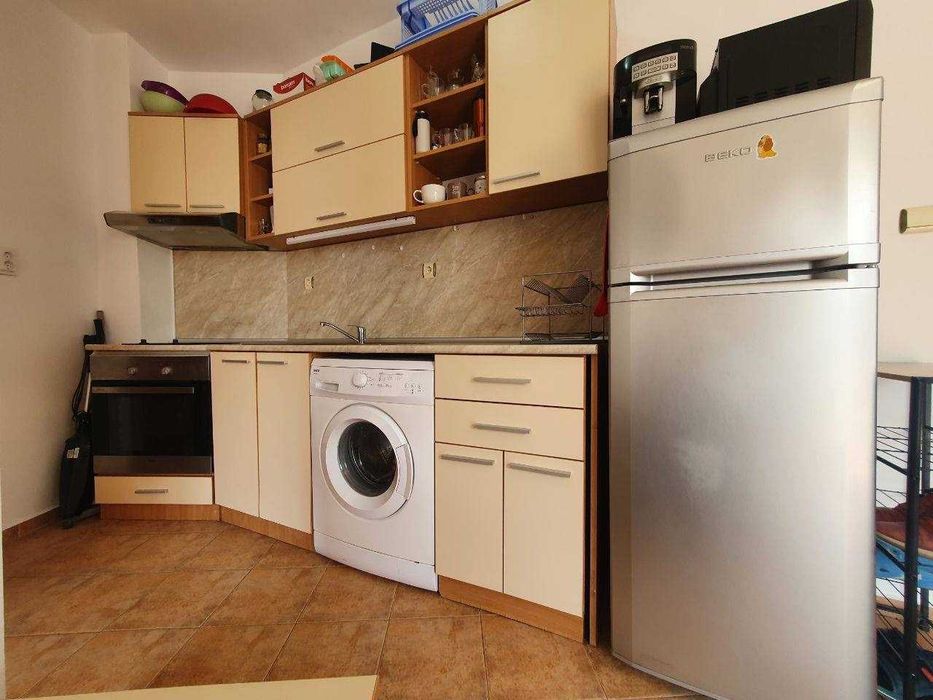 Продава се Тристаен апартамент в к.к. Слънчев бряг - 60 кв.м за 646 €/кв.м - Снимка #2