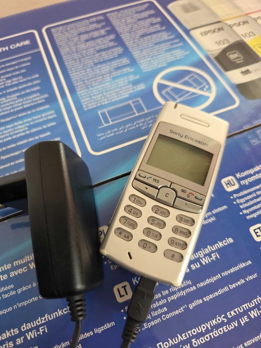 Sony Ericsson T105