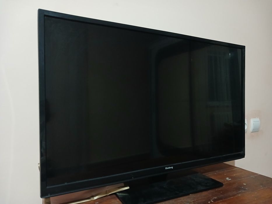 Elenberg телевизор
