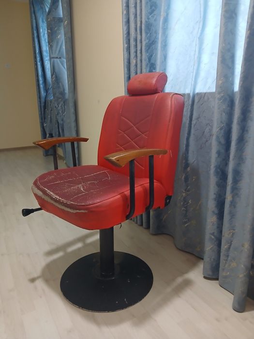 Goʻzallik saloni jihozlari sotiladi. Narxini kelishamiz!