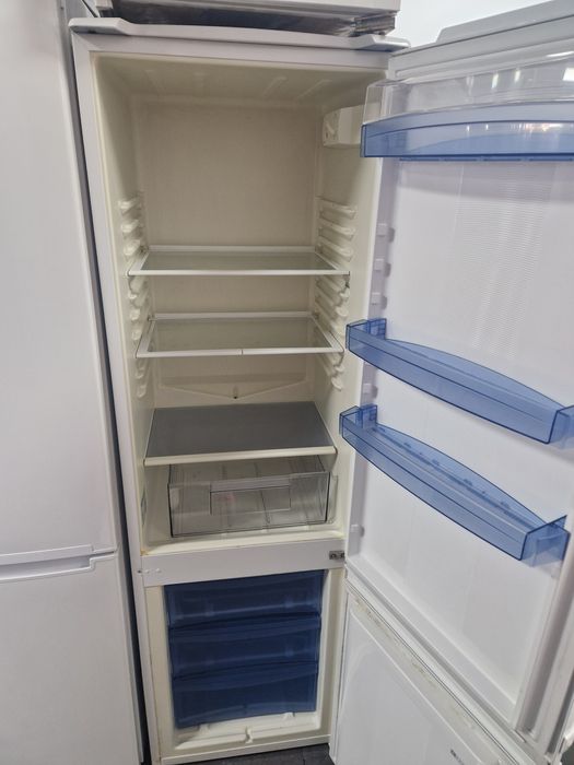 Хладилник с фризер Gorenje A+