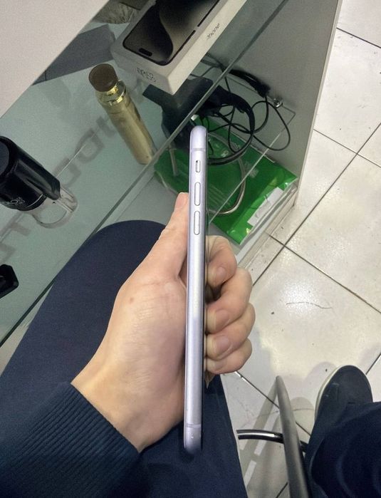 Iphone 11 hotirasi 64