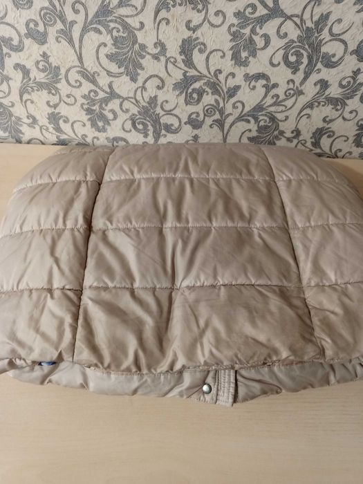 Детский бежевый пуховик