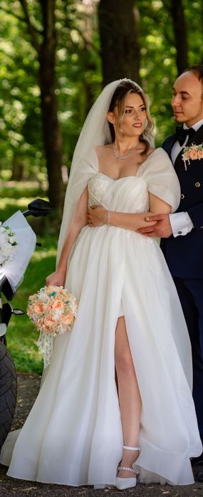 Se vinde rochie de mireasă