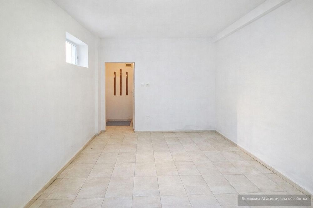 ОФИС под наем в кв. Кючук Париж