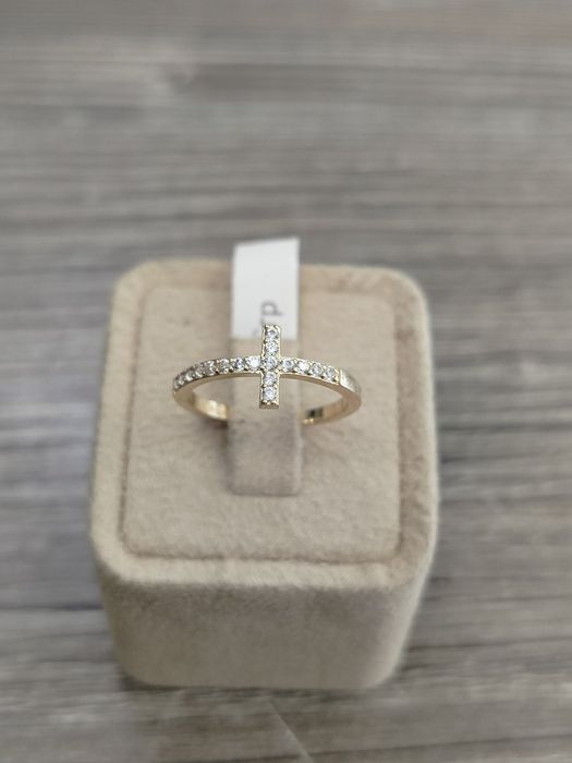 НОВ Златен пръстен 2.16гр / 14К