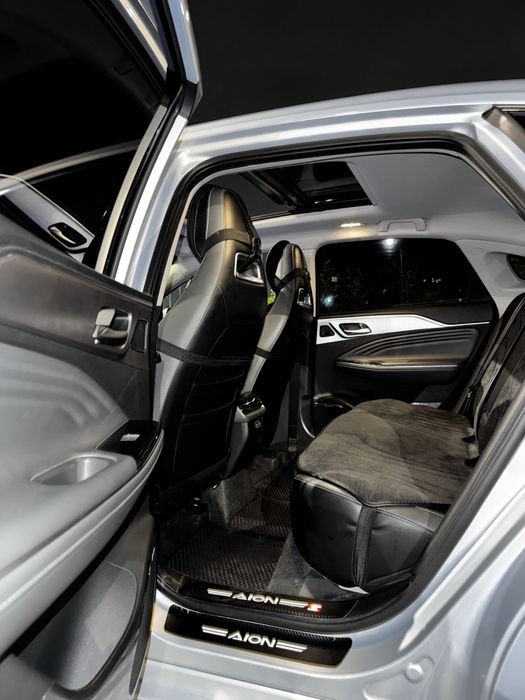 Gac Aion S Plus сотилади