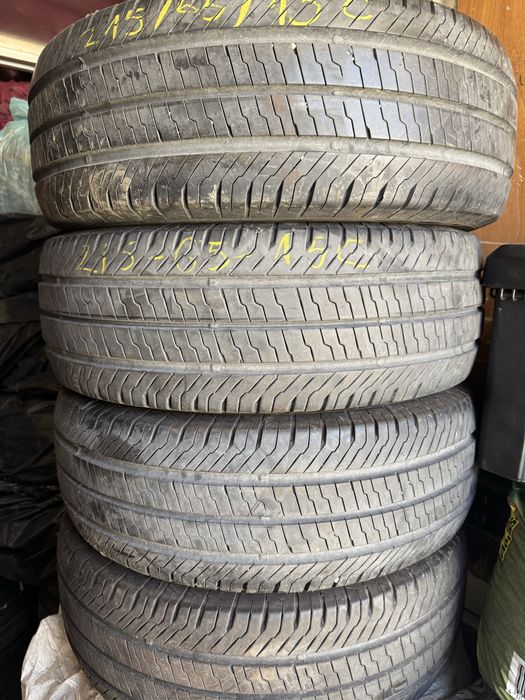 Set Anvelope Continental Van 215 / 65 R 15 C - Vara - Dot 2020