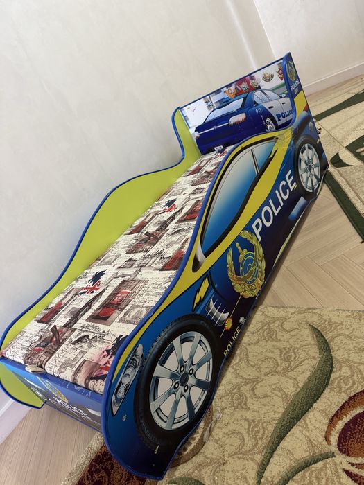 продам кровать машинку