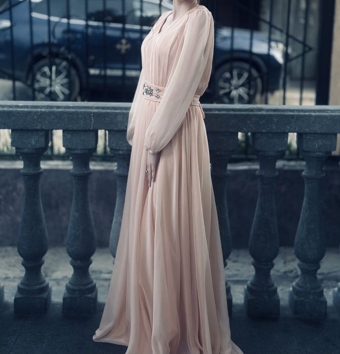 Вечернее платье.