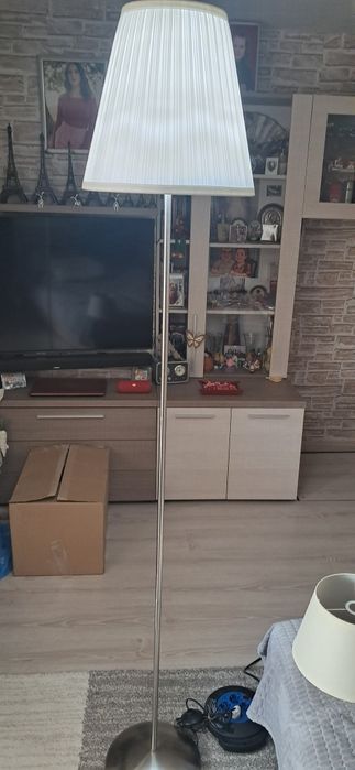 Lampadar Ikea in perfecta stare