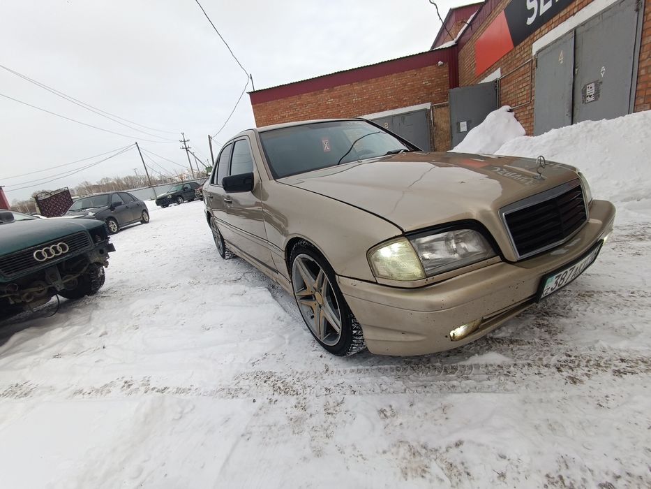 Продам Мерседес с 280