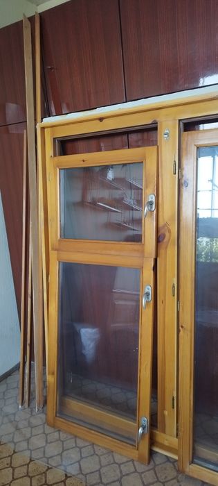 Дървена дограма, 3 крила, двоен стъклопакет - 3 бр.