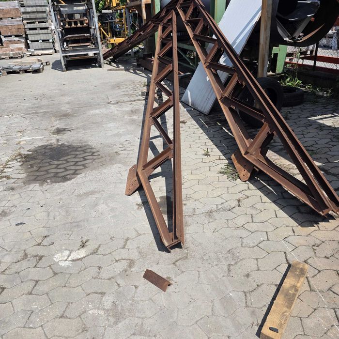 Trei ferme metalice pentru acoperiș hală cu deschidere de 11 m