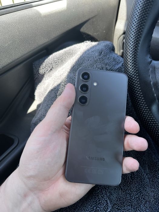 Продам samsung s24