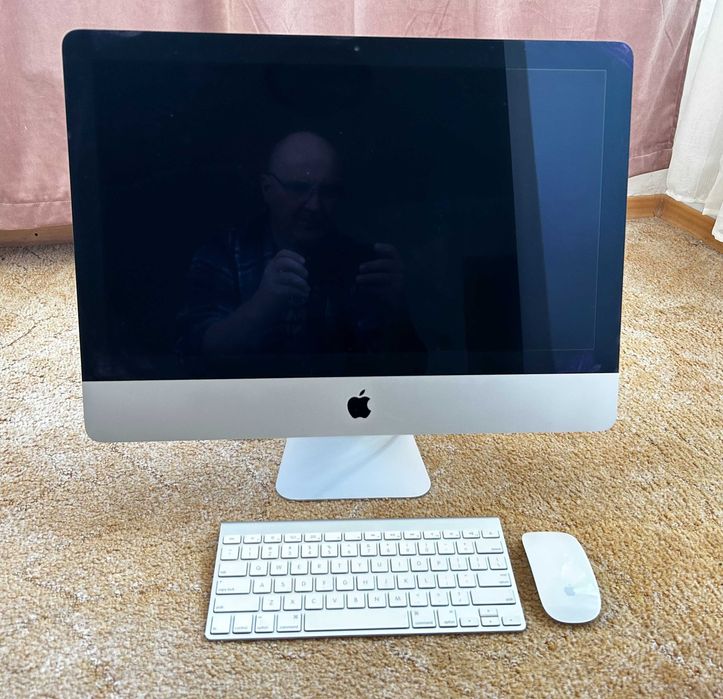 Imac cu 21,5 inch, LED-backlit display