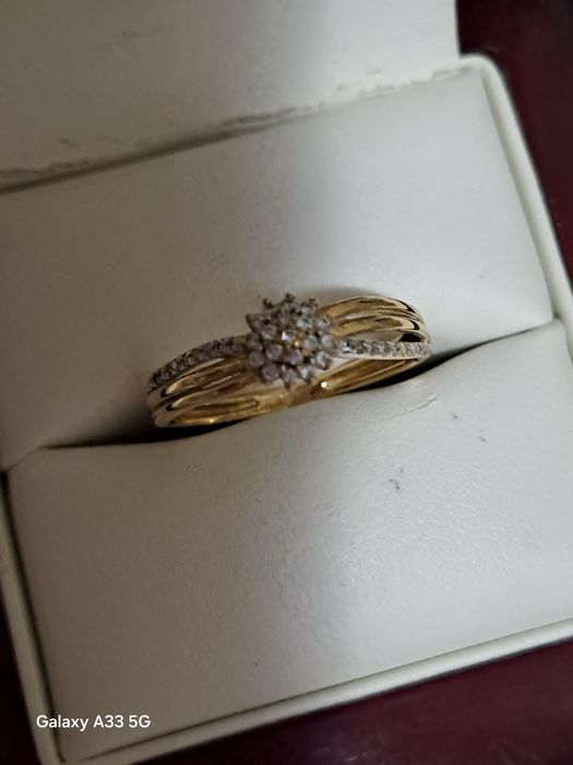 Inel aur 18k cu diamant natural 0,15 cu, certificat Sabrini,2,69gr.