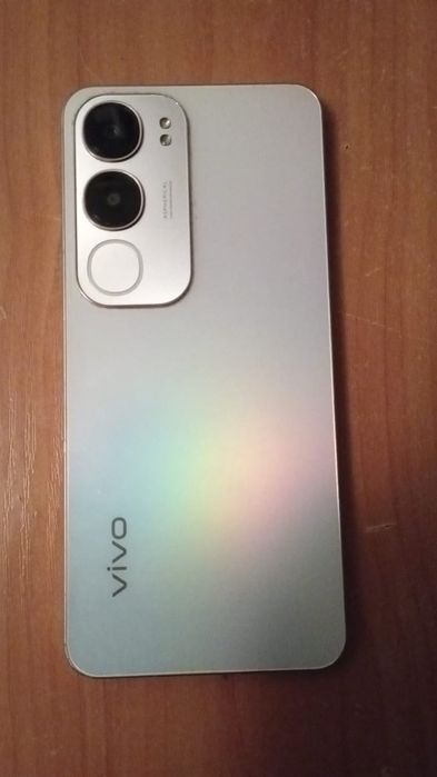 Обменяю  vivo 19y 128гб